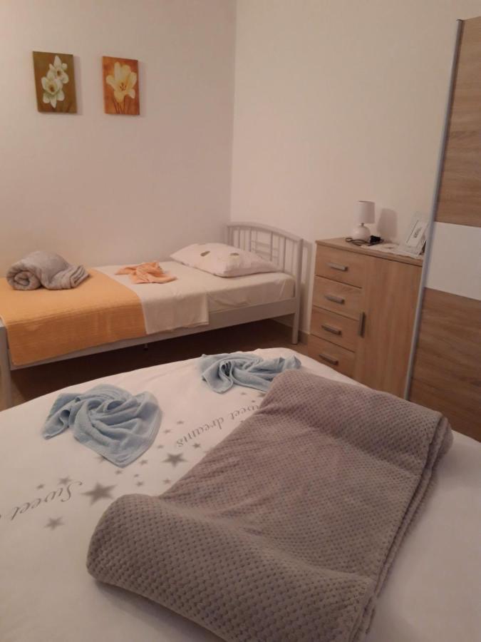 Apartment Perla Pirovac Εξωτερικό φωτογραφία
